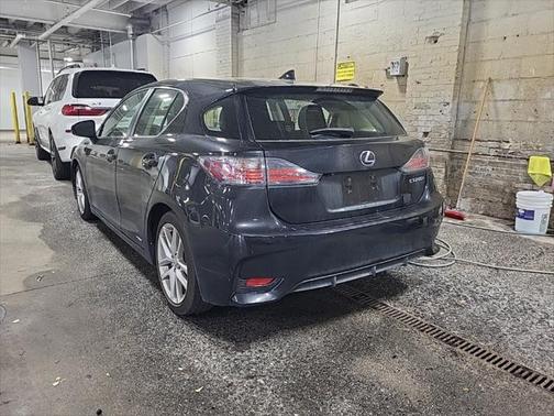 2017 Lexus CT 200h Base