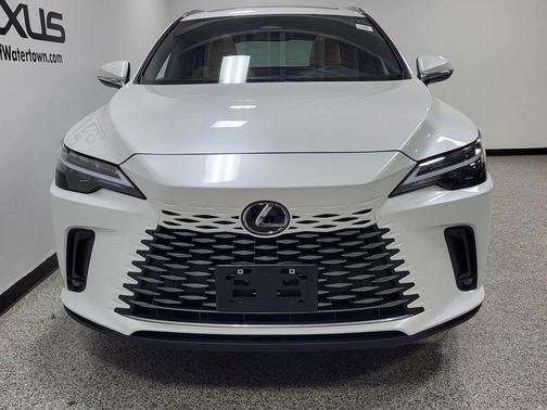 Eminent White Pearl 2024 Lexus RX 350 Premium