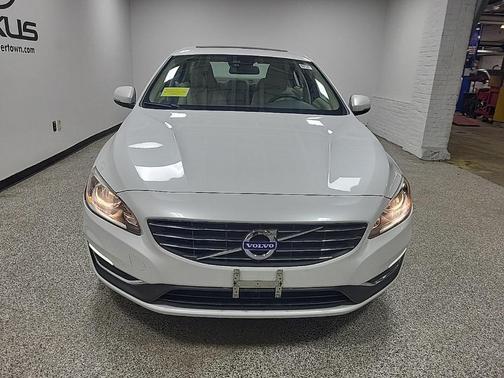 2015 Volvo S60 T5 Premier