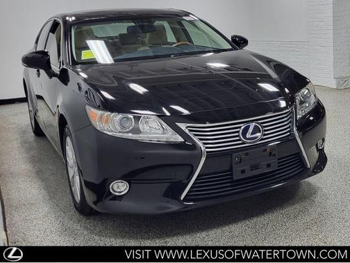 Obsidian 2015 Lexus ES 300h Base