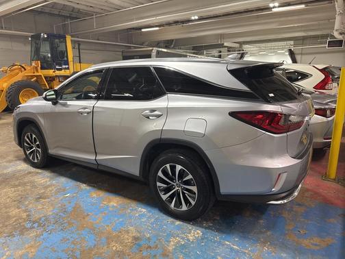 2022 Lexus RX 350L Base