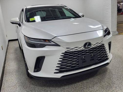 Eminent White Pearl 2023 Lexus RX 350 Premium Plus