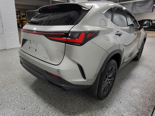 Atomic Silver 2024 Lexus NX 350 Premium