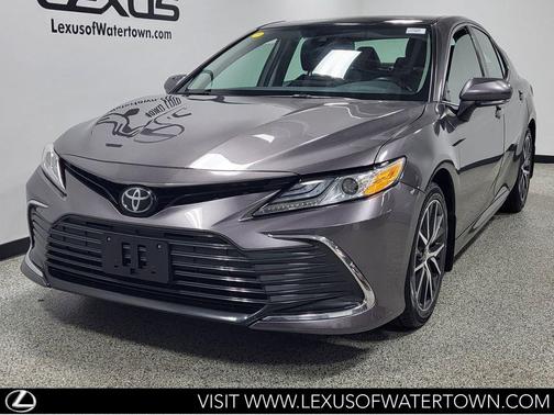 Predawn Gray Mica 2023 Toyota Camry XLE