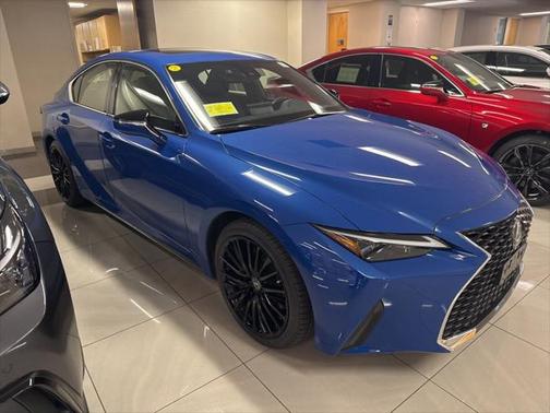2022 Lexus IS 300 Base