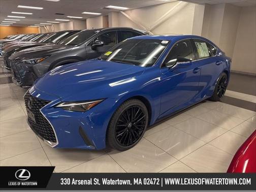 2022 Lexus IS 300 Base