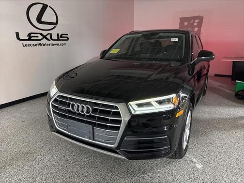2018 Audi Q5 2.0T Tech Premium