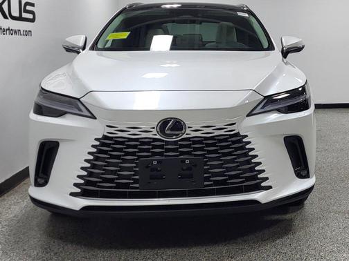 Eminent White Pearl 2026 Lexus RX 350h Luxury