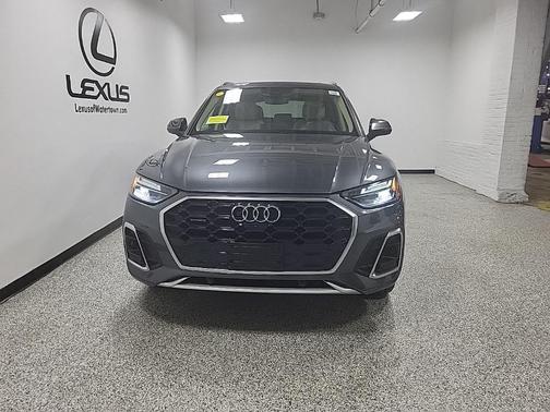 2024 Audi Q5 45 S line Premium Plus