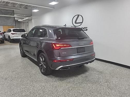 2024 Audi Q5 45 S line Premium Plus