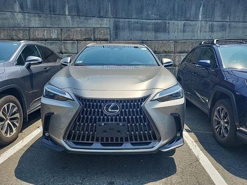 Atomic Silver 2023 Lexus NX 350 Premium
