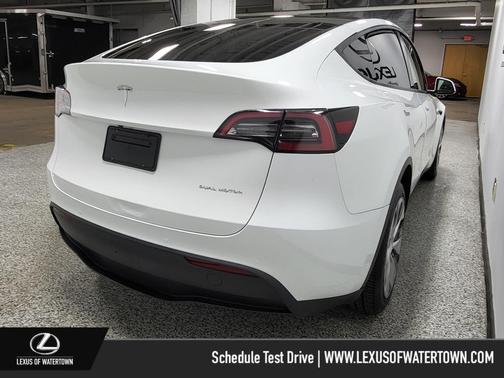 2021 Tesla Model Y Long Range Dual Motor All-Wheel Drive