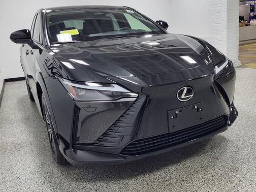 2025 Lexus RZ 300e Premium