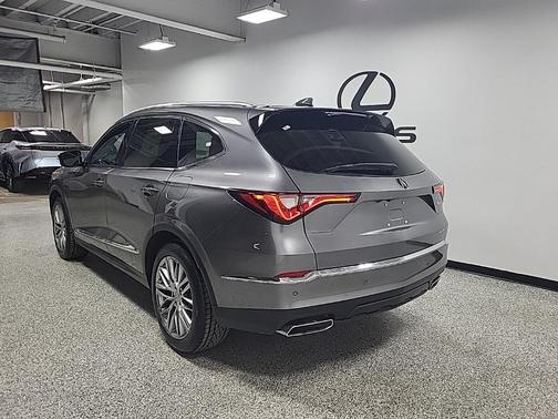 2022 Acura MDX Advance Package