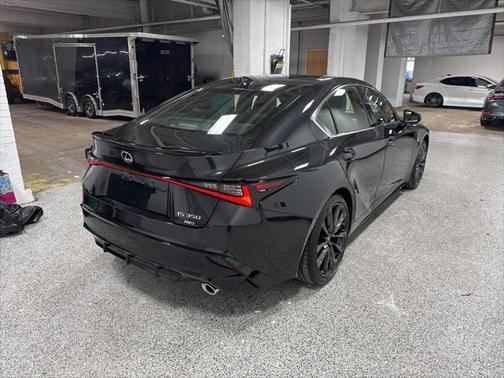 2022 Lexus IS 350 Base
