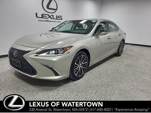 2025 Lexus ES 300h Base