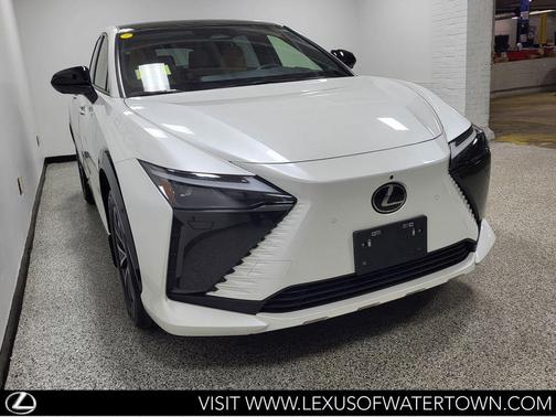 2025 Lexus RZ 450e Premium
