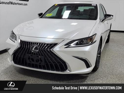 2022 Lexus ES 250 Base