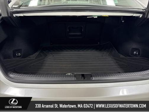 2022 Lexus ES 250 Base