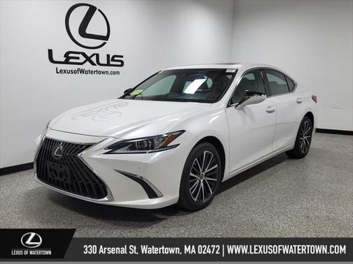 2022 Lexus ES 250 Base