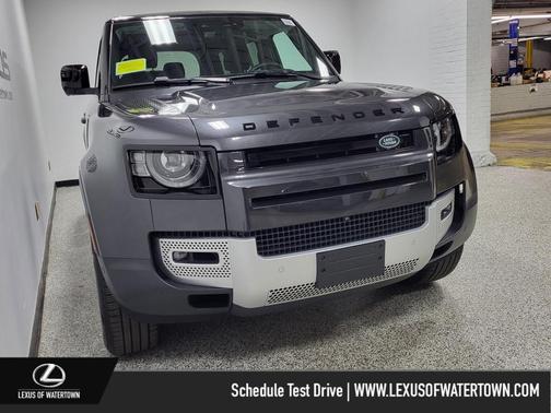 2024 Land Rover Defender 110 P300