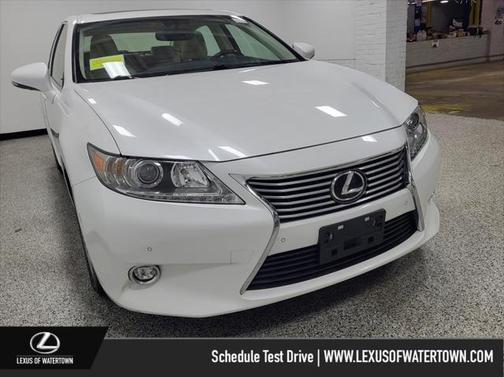 2015 Lexus ES 350 Crafted Line