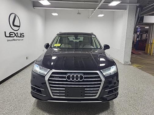2019 Audi Q7 55 Premium Plus
