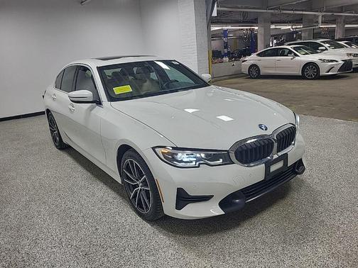 2019 BMW 330 xDrive