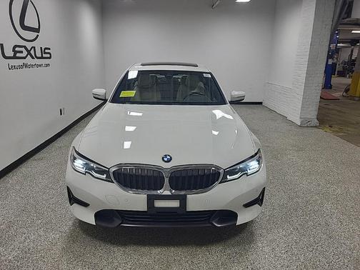 2019 BMW 330 xDrive