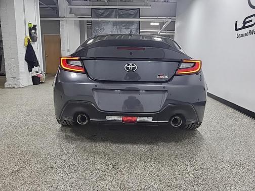 2023 Toyota GR86 Premium