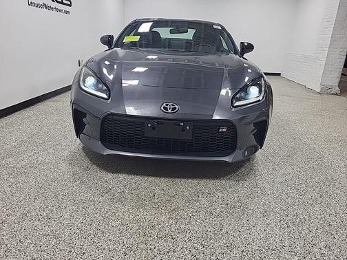 2023 Toyota GR86 Premium