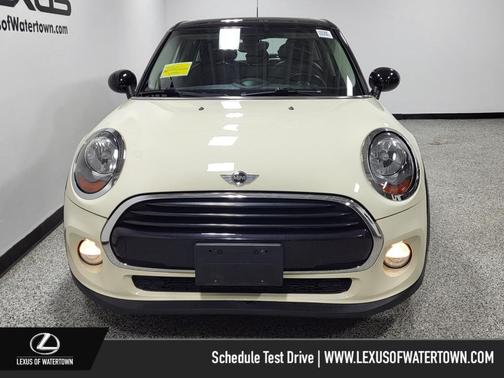 2017 MINI Hardtop Cooper