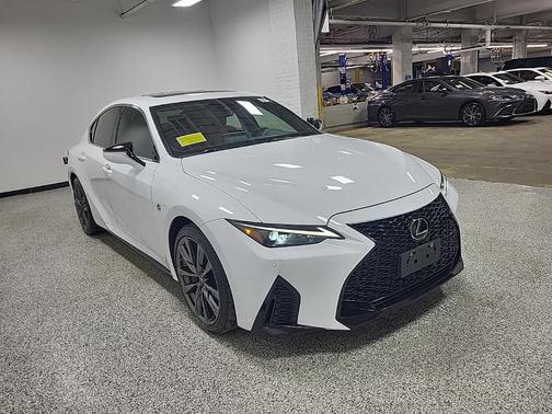 2022 Lexus IS 350 Base