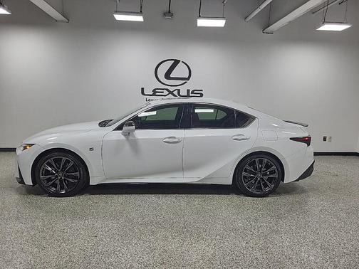 2022 Lexus IS 350 Base