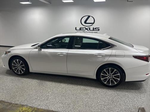 2019 Lexus ES 350 Base