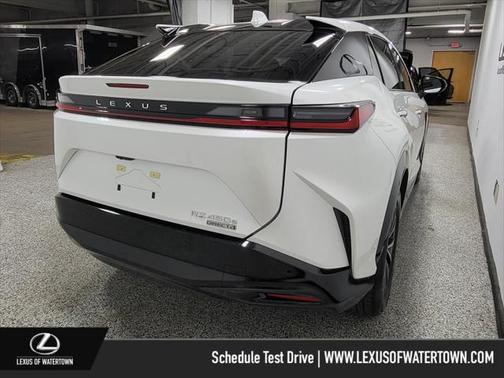 2024 Lexus RZ 450e Premium