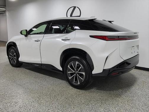 2024 Lexus RZ 450e Premium