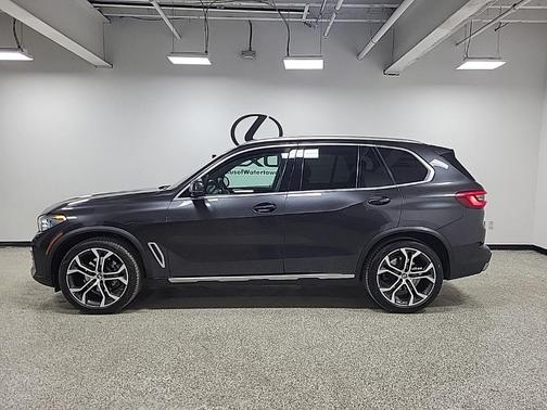 Dark Graphite Metallic 2019 BMW X5 xDrive40i
