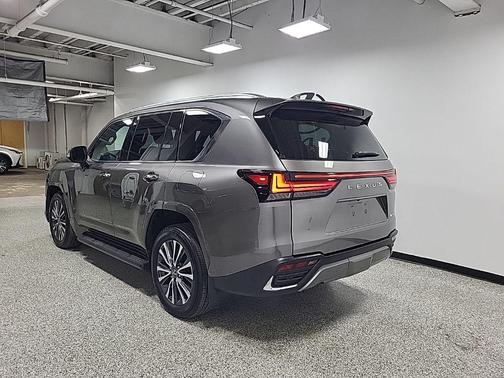 2023 Lexus LX 600 Premium