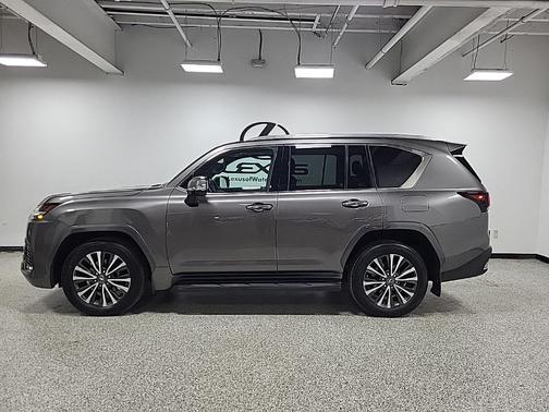 2023 Lexus LX 600 Premium