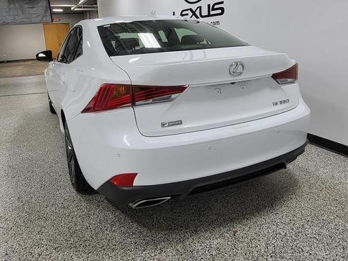 2019 Lexus IS 350 Base