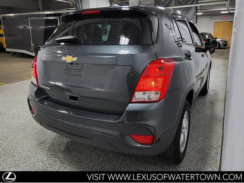 Nightfall Gray Metallic 2019 Chevrolet Trax LS