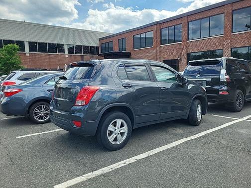 Nightfall Gray Metallic 2019 Chevrolet Trax LS
