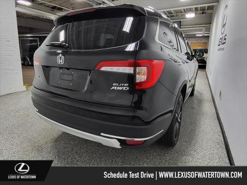 2020 Honda Pilot AWD Elite
