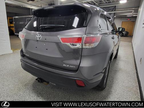 Predawn Gray Mica 2015 Toyota Highlander XLE