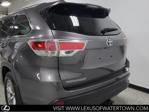 Predawn Gray Mica 2015 Toyota Highlander XLE