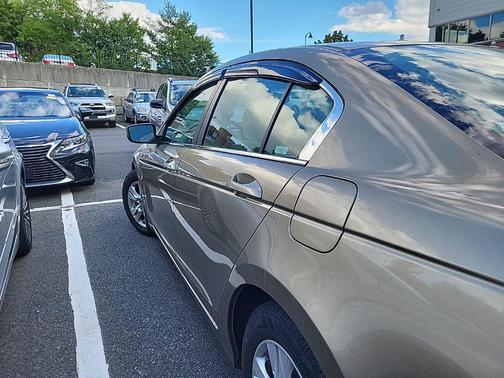 Brown 2009 Honda Accord LX-P