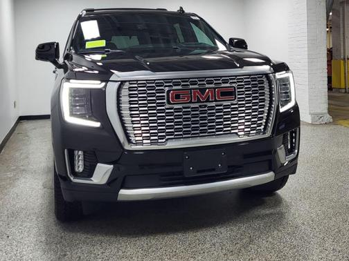 Onyx Black 2021 GMC Yukon Denali