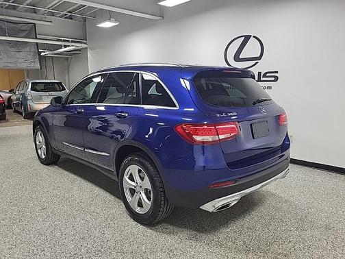 2017 Mercedes-Benz GLC 300 4MATIC