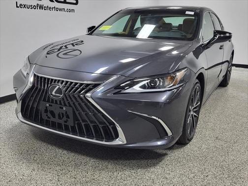 2022 Lexus ES 350 Base